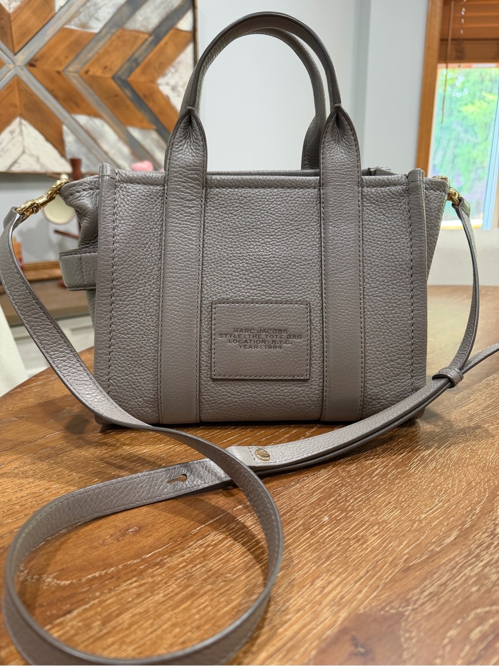 Marc Jacobs The Tote Bag Mini in Taupe Gray - Picture 2 of 4